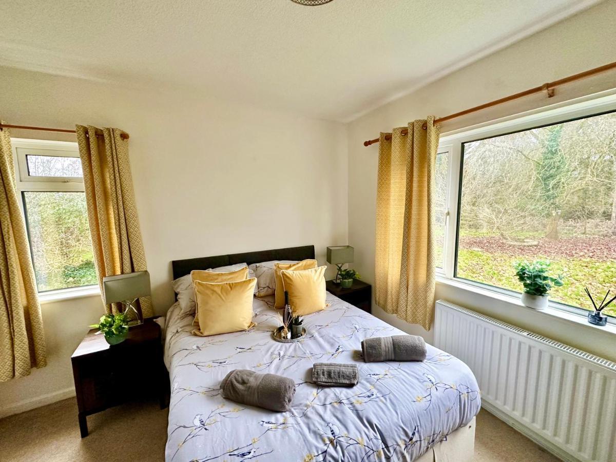 Three Bedroom Rural, Relaxing And Peaceful,Dogs Welcome! With Cymru Holidays Abergavenny Exterior foto